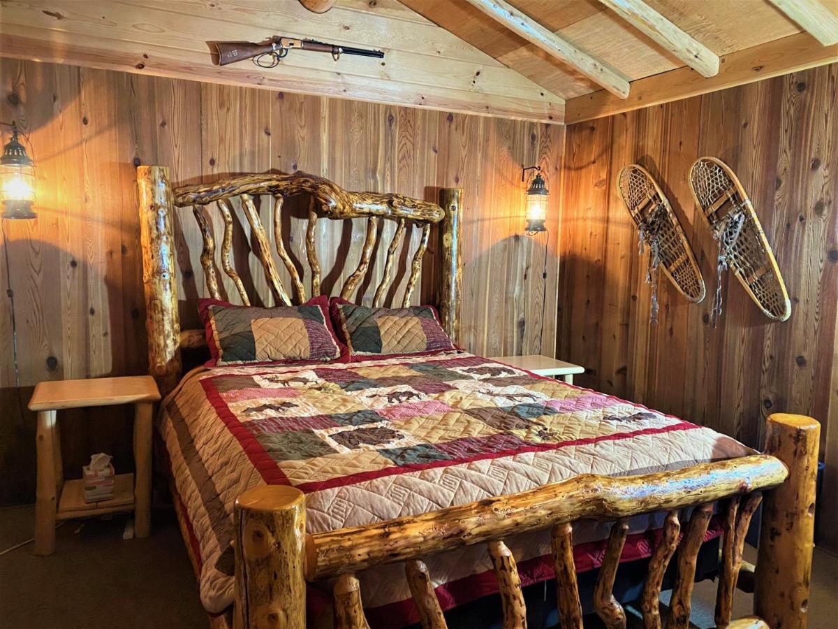 Alaska Creekside Cabins In Сьюард Екстер'єр фото
