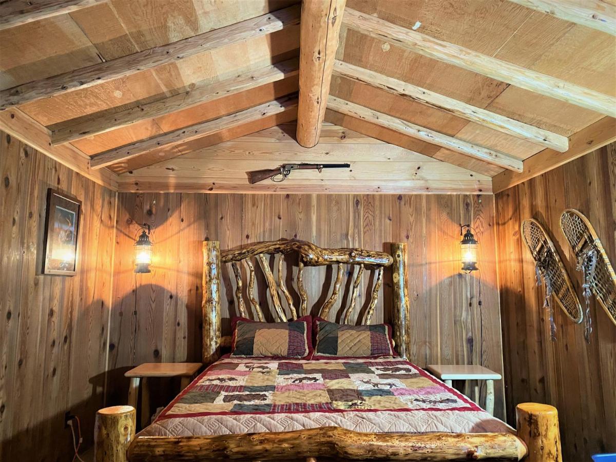 Alaska Creekside Cabins In Сьюард Екстер'єр фото