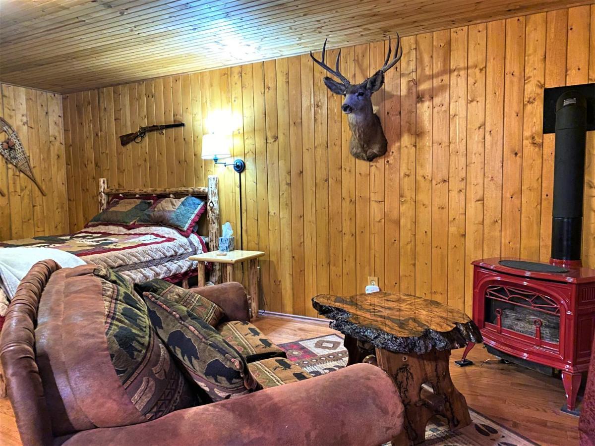 Alaska Creekside Cabins In Сьюард Екстер'єр фото