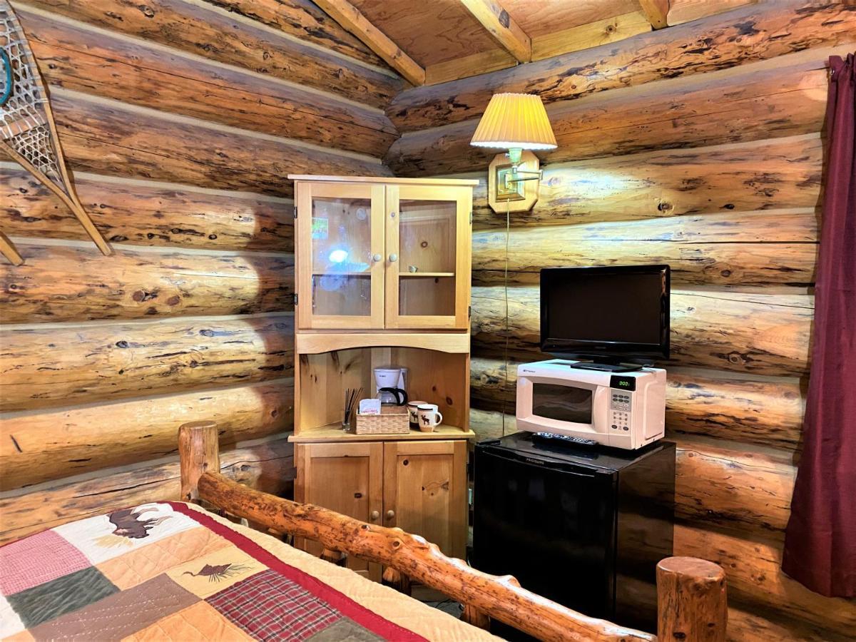 Alaska Creekside Cabins In Сьюард Екстер'єр фото