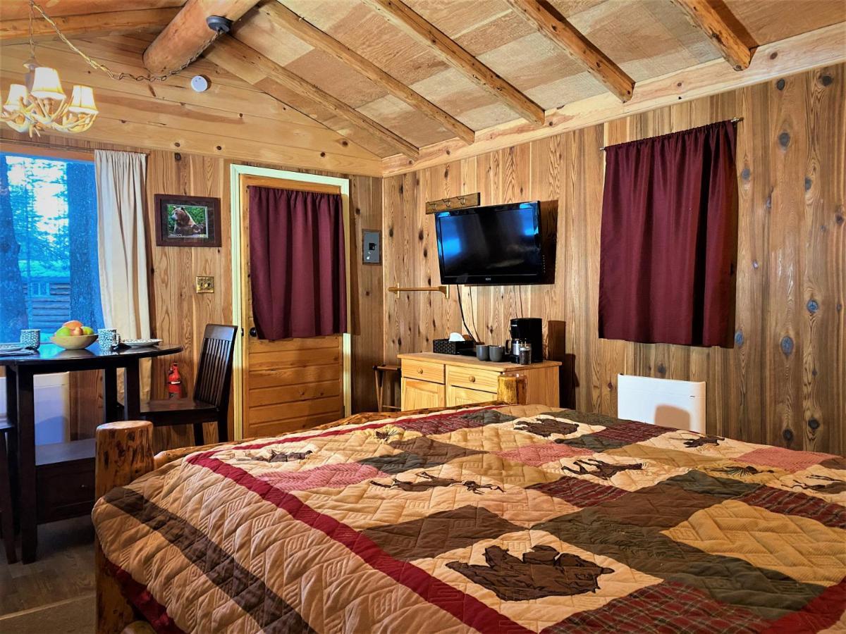 Alaska Creekside Cabins In Сьюард Екстер'єр фото