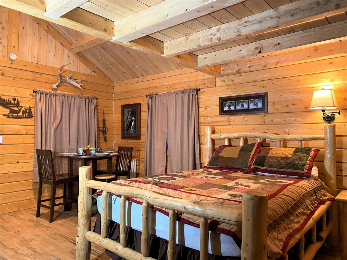 Alaska Creekside Cabins In Сьюард Екстер'єр фото